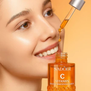 Suero Sadoer Vitamina C naranja con gotero, para piel radiante.