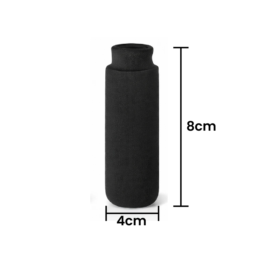 Manga de gel terapéutico negra, 8cm de largo y 4cm de ancho, para aliviar dolor e inflamación.