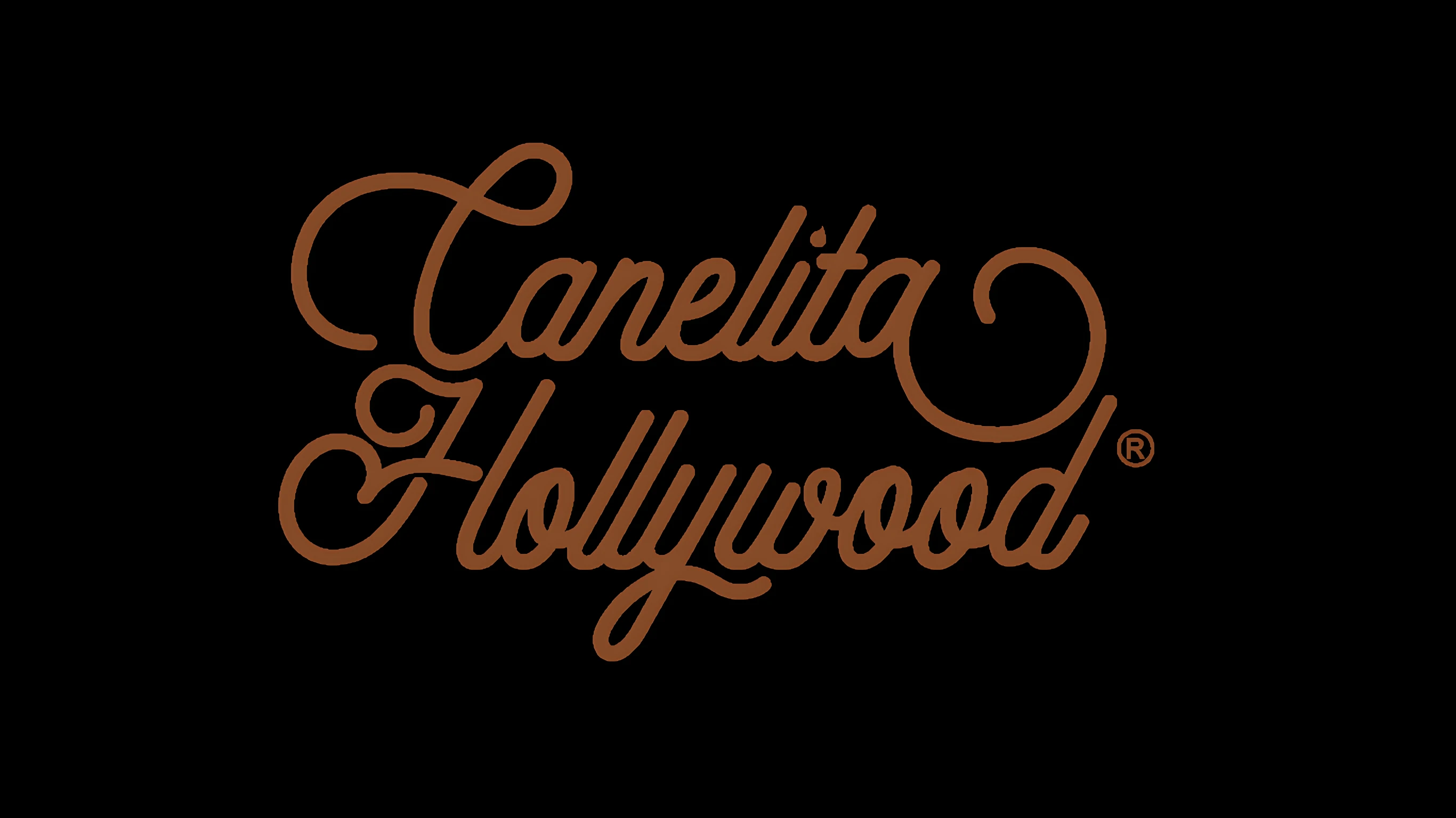Logotipo "Canelita Hollywood" en caligrafía marrón sobre fondo negro, con símbolo de marca registrada.