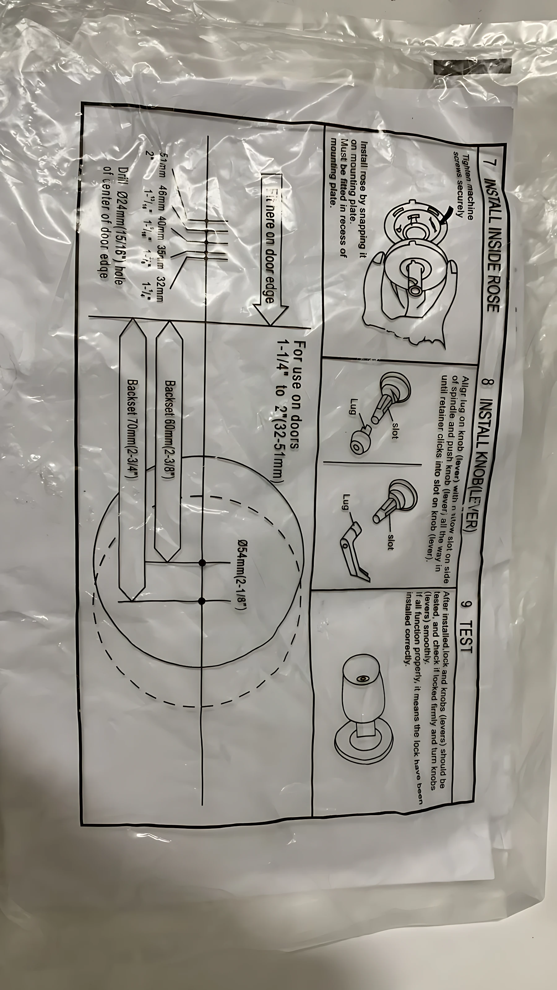 Guía de instalación para chapa de baño. Hoja con medidas de taladro de 51mm a 32mm y diagramas para instalar el mango en puertas de 32 a 51mm de grosor.