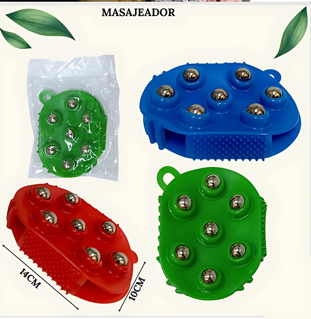 Set x2 guantes masajeadores corporales, uno azul y uno rojo, con balines metálicos y cerdas. El rojo mide 14x10cm.