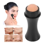 Piedra volcánica facial negra para matificar brillos, con demostración de uso y antes y después.