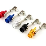 Set de 5 silbatos de sonido turbo para coche en colores rojo, azul, plateado, negro y dorado.