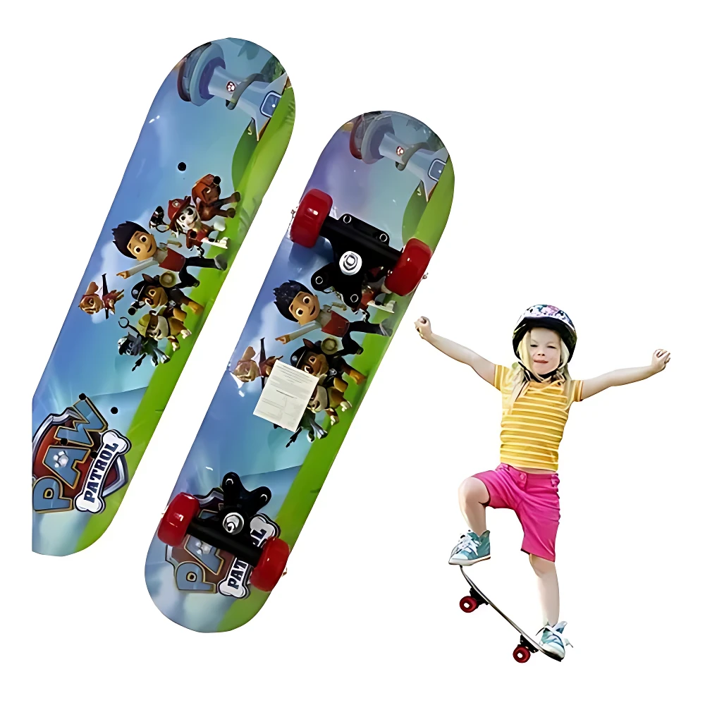 Tabla patineta infantil Paw Patrol con diseño de personajes, ruedas rojas y trucks negros, ideal para entrenar equilibrio y motricidad en niños.