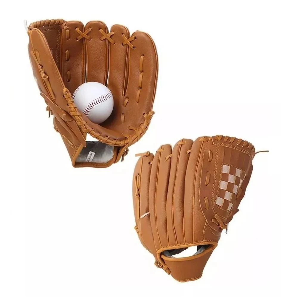 Guante de béisbol de cuero sintético color caoba con patrón a cuadros en la muñeca, mostrando vista frontal con pelota blanca dentro y vista trasera.