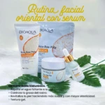 Rutina facial Bioaqua con ácido hialurónico: limpiador, mascarilla, crema y suero en presentación blanca sobre hojas verdes.