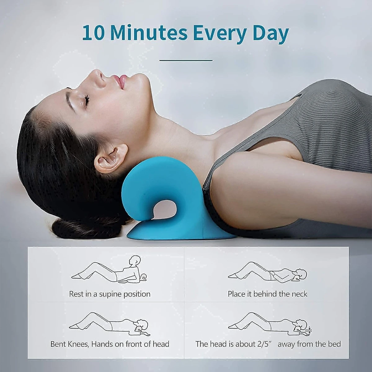 Almohada ergonómica azul con forma de U para tracción cervical, usada por mujer recostada en posición supina. Incluye guía visual de uso con instrucciones ilustradas.