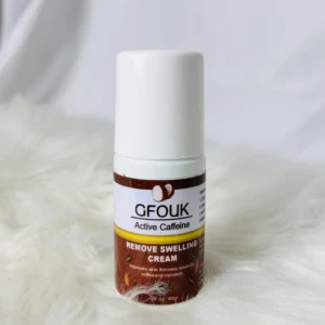 Crema reductora con cafeína activa de la marca GFOUK, en presentación roll-on de 30 ml, sobre superficie blanca de textura suave.