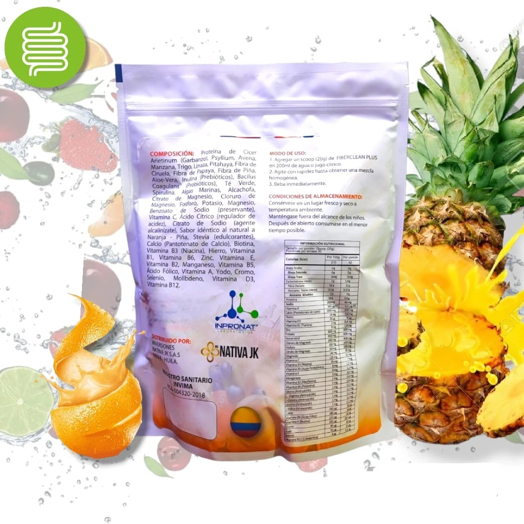Paquete de Fibra Plus Naranja Piña con Psyllium 600, mostrando composición nutricional, ingredientes y tabla de valores energéticos sobre fondo con frutas frescas.