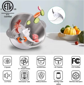 Picadora eléctrica multifuncional de acero inoxidable, 1.8L, con cuchillas S y vegetales en proceso de corte.