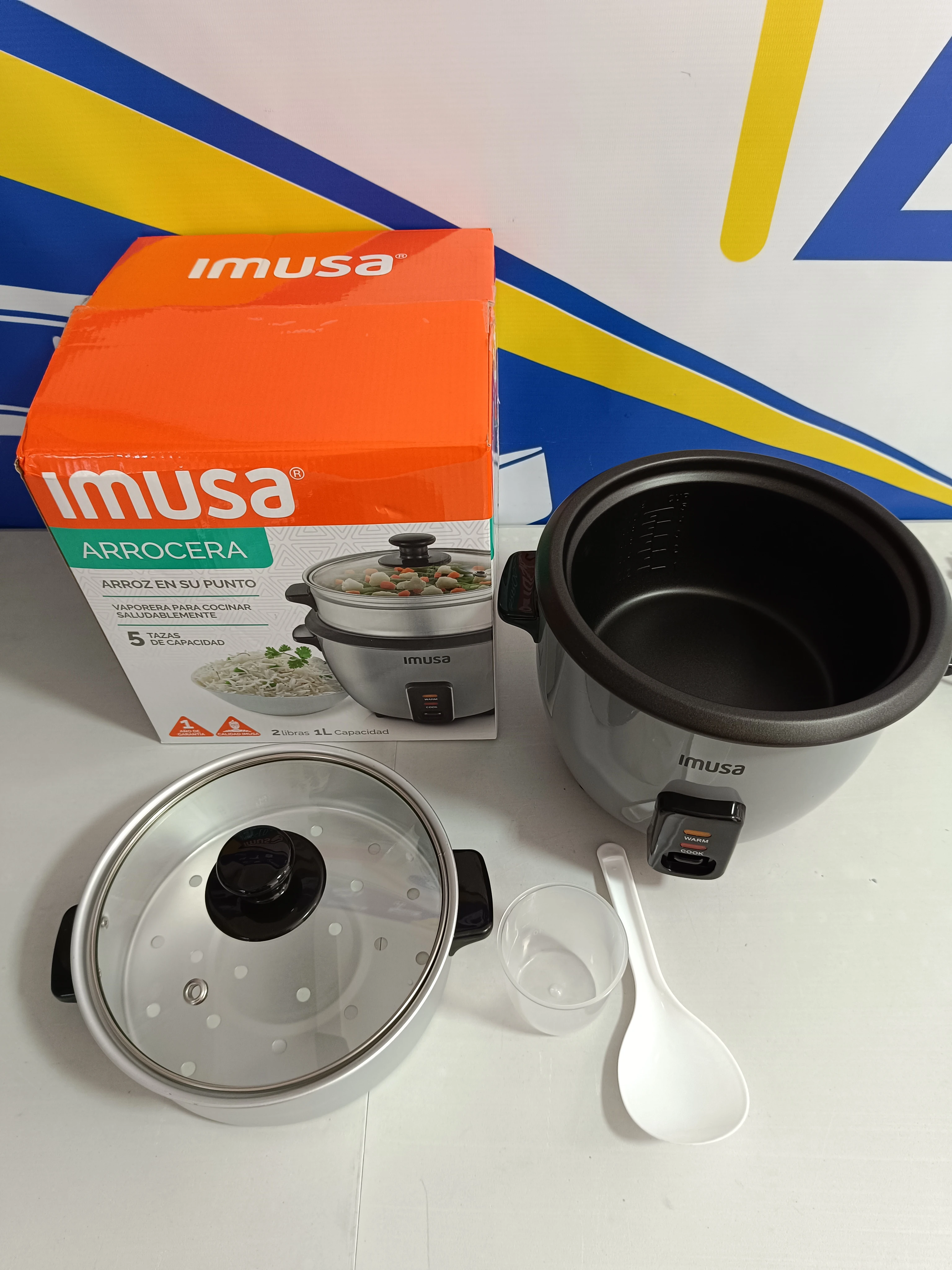 Arrocera Imusa 1 Libra con Vaporera - Cocina arroz y verduras al vapor en un solo paso
