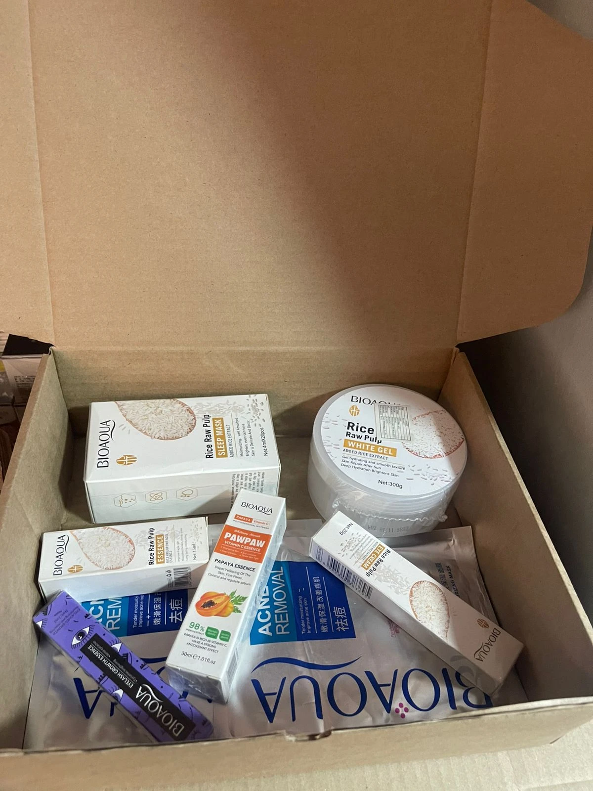 Combo Silver Bioaqua para rostro y ojos - Hidrata profunda y protege contra signos de envejecimiento