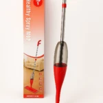 Trapero spray Zo con rociado integrado, mango metálico y base roja plana, junto a su caja de presentación.