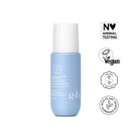 Desodorante roll-on de Amway en envase azul claro con tapa blanca, incluye sellos de certificación vegano, sin pruebas en animales y con ingredientes de origen vegetal.