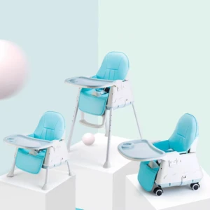 Silla de comedor para bebé en azul claro y blanco, mostrada en tres configuraciones: alta, baja y portátil con ruedas. Incluye bandeja ajustable y arnés de seguridad.