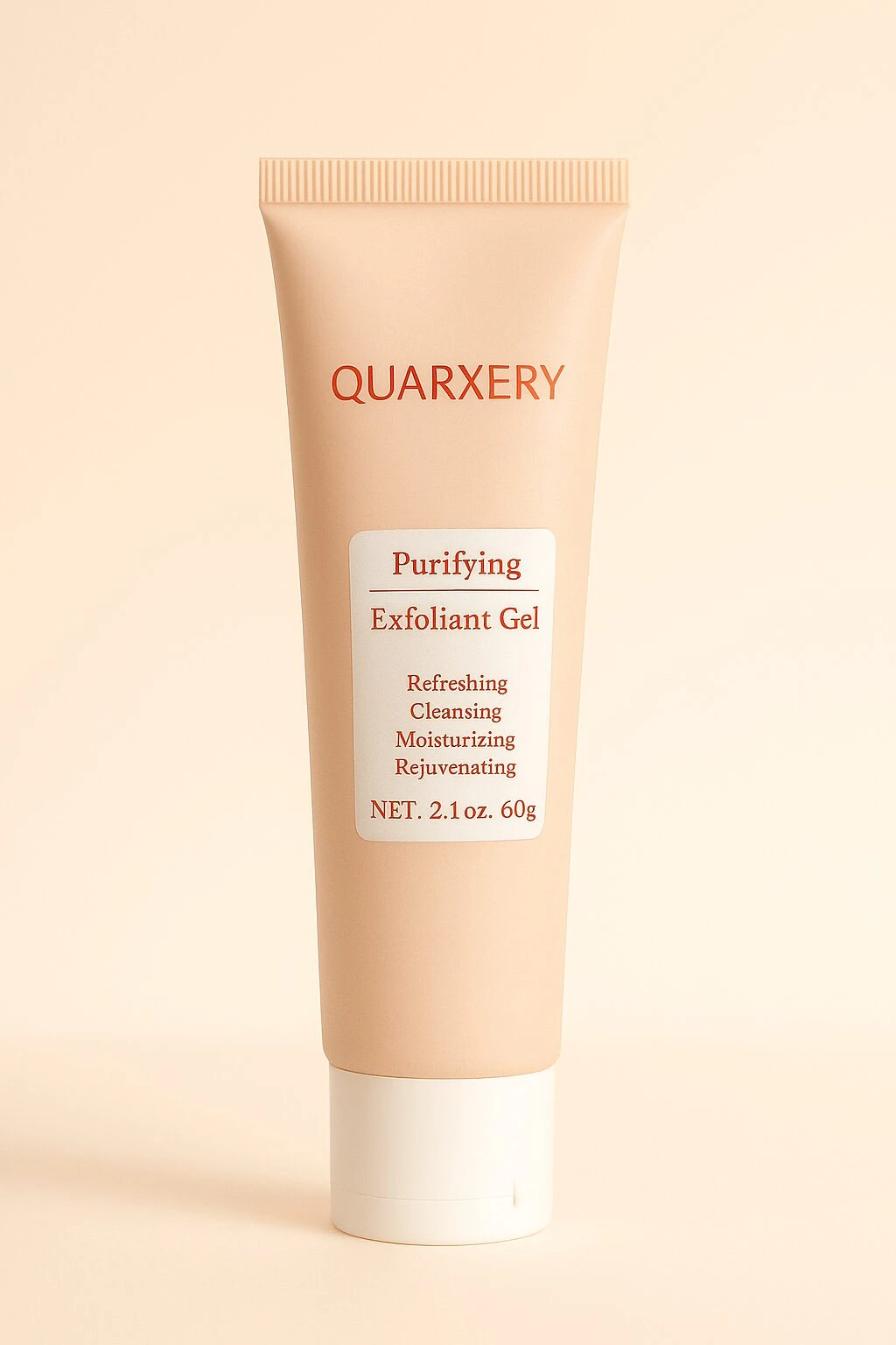 Tubo de gel exfoliante purificante de Quarxery, color beige con tapa blanca, etiqueta frontal que indica 2.1 oz (60g).