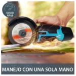 Pulidora angular inalámbrica azul y negra en uso, cortando metal con chispas visibles; logotipo de 18500 RPM en esquina superior izquierda.