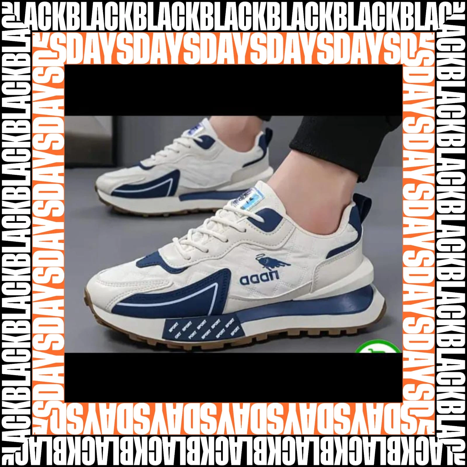 Zapatilla deportiva blanca con detalles en azul marino, diseño retro y suela gruesa, vista frontal con pie derecho en primer plano.