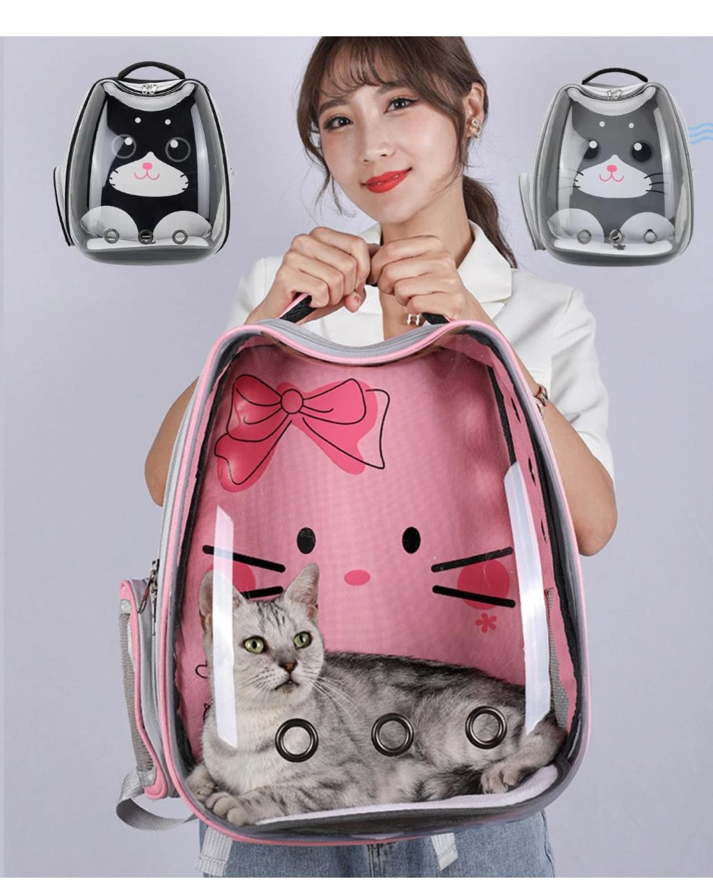 Mochila transparente con diseño de Hello Kitty en rosa, con gato gris dentro. Incluye asa superior y ventilación lateral. Ideal para transporte de mascotas pequeñas.