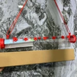 Bebedero para Colibríes con Tapas Rojas Antiparasitos - Hidrata a tus aves de forma segura y limpia todo el día - Imagen 3
