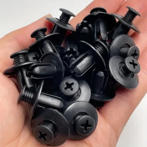 Kit Clips de Sujeccion para Carro 680 Pz