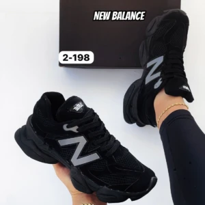 Set x2 New Balance 9060 mujer protege articulaciones al caminar