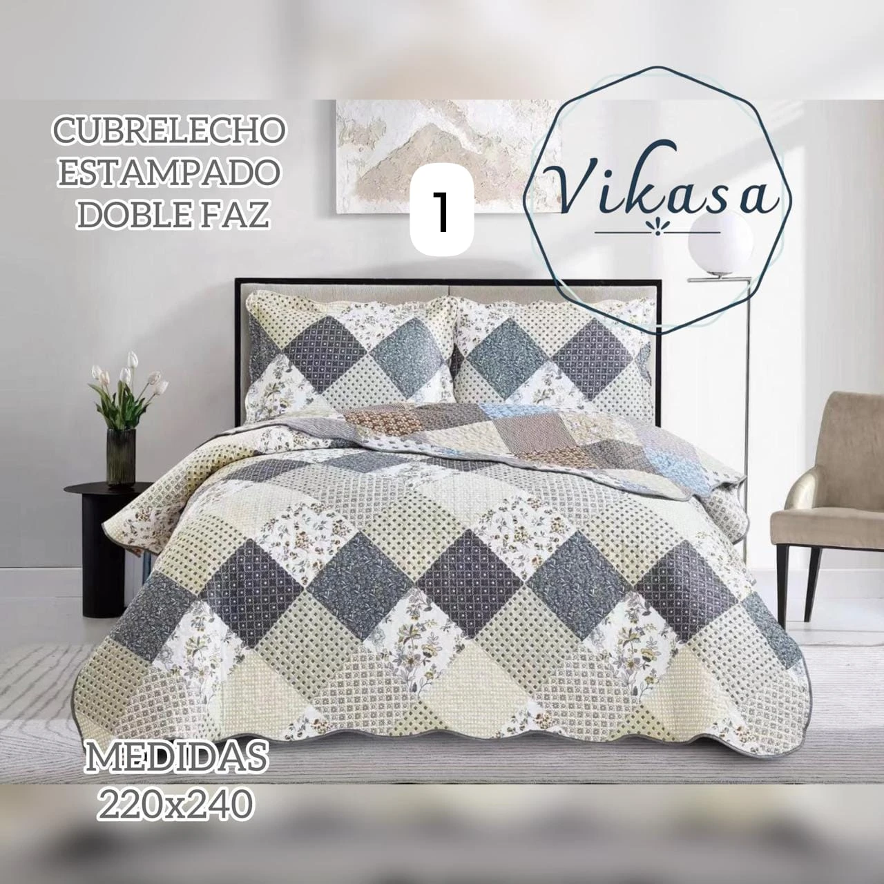 Colcha Vikasa cama doble, diseño patchwork en tonos grises y beige con estampados florales y geométricos, medidas 220x240 cm.
