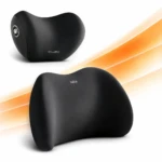 Dos cojines cervicales negros de memory foam, uno visto de frente y otro en ángulo superior, con logotipo visible y diseño ergonómico para soporte de cuello y espalda.