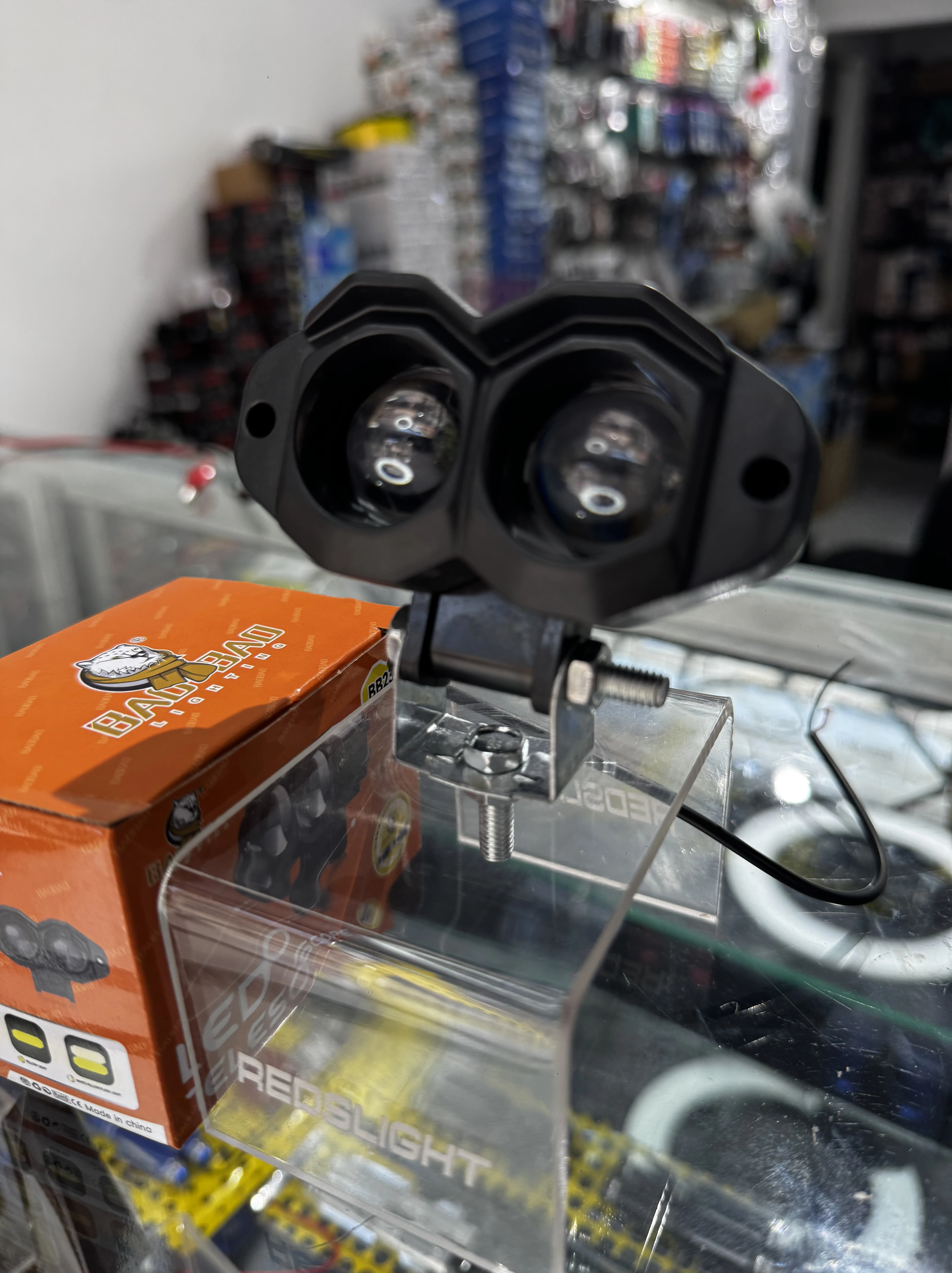 Exploradora LED Telescopio con Doble Lente - Mejora la visibilidad nocturna en carreteras oscuras