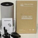 Proyector Y300 con resolución 720p y soporte 4K - Disfruta de películas en pantalla gigante desde cualquier habitación