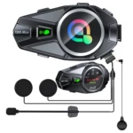Intercomunicador moto Q68Max negro con pantalla LCD color, micrófono y auriculares incluidos, ideal para llamadas y música al volante.