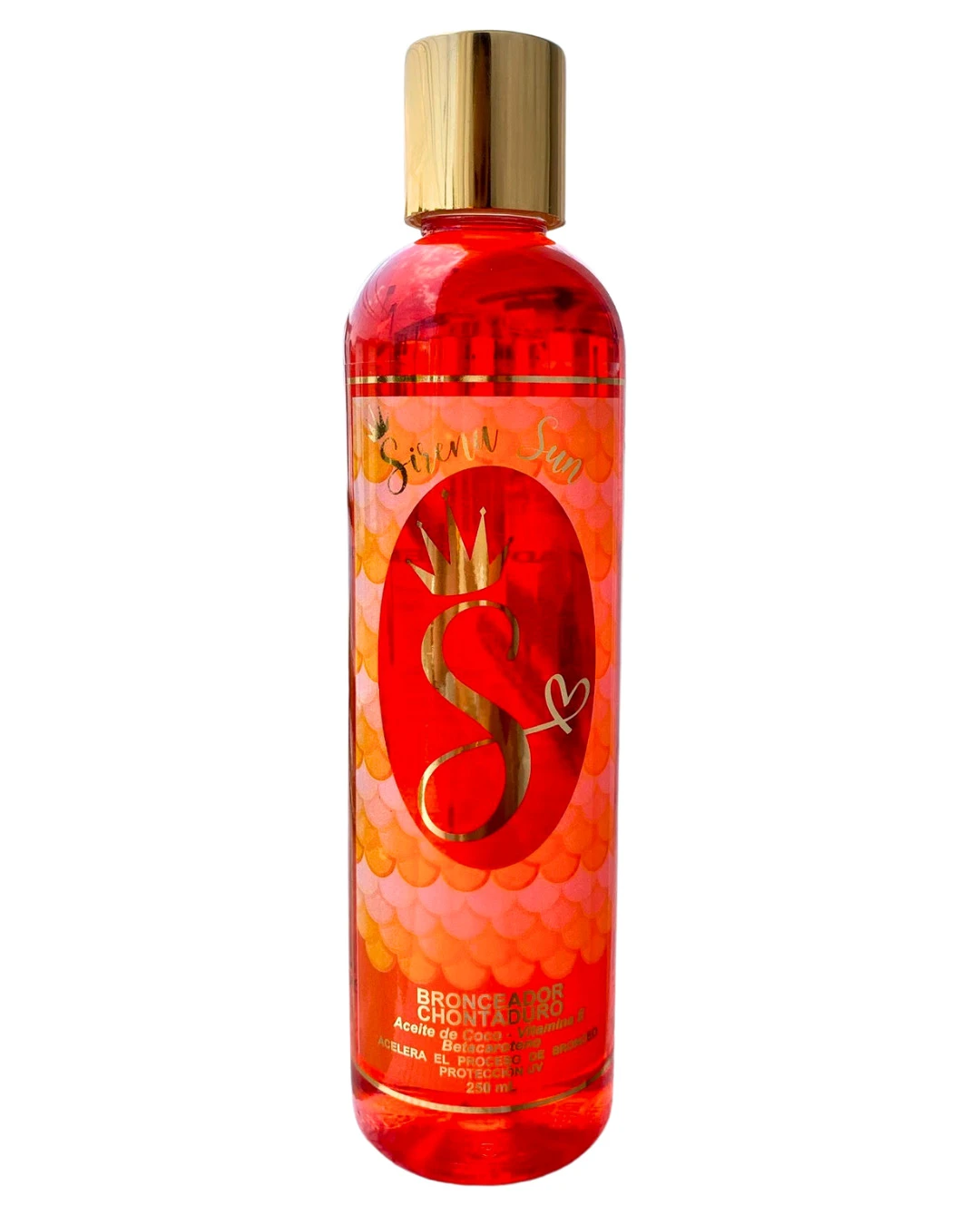 Bronceador líquido en botella transparente con líquido rojo intenso, etiqueta con diseño de piña y corona dorada, tapa metálica brillante.