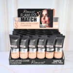 Set de tres tubos de base mate Rimocoo con acabado natural, SPF 30, en exhibidor con empaque que muestra modelo y texto "Flawless Match".