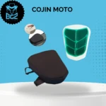 Cojín ergonómico para moto en color negro con base de gel verde y espuma viscoelástica, diseñado para aliviar la fatiga lumbar en viajes largos.
