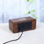 Reloj despertador con carga inalámbrica y control de voz - Simplifica tu rutina matutina eliminando el desorden de cables - Imagen 3