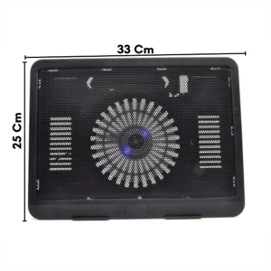 Base refrigerante WPC400 en color negro, vista frontal con ventilador central encendido y rejilla metálica. Mide 33 cm de ancho por 25 cm de alto.