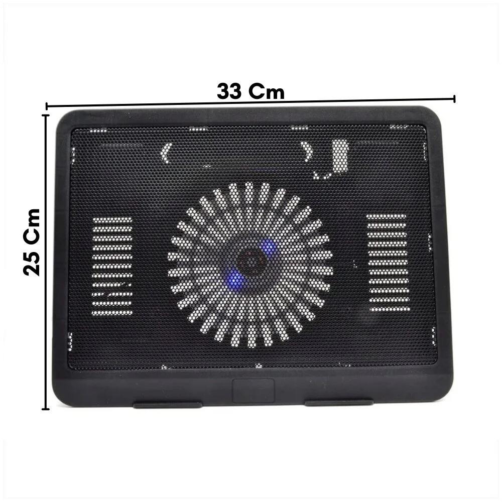 Base refrigerante WPC400 en color negro, vista frontal con ventilador central encendido y rejilla metálica. Mide 33 cm de ancho por 25 cm de alto.