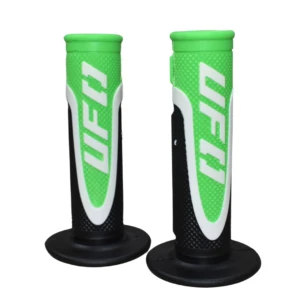 Grips UFO Control Tech para motocross en verde neón y negro, con textura antideslizante y base circular, mostrados desde ángulo frontal.
