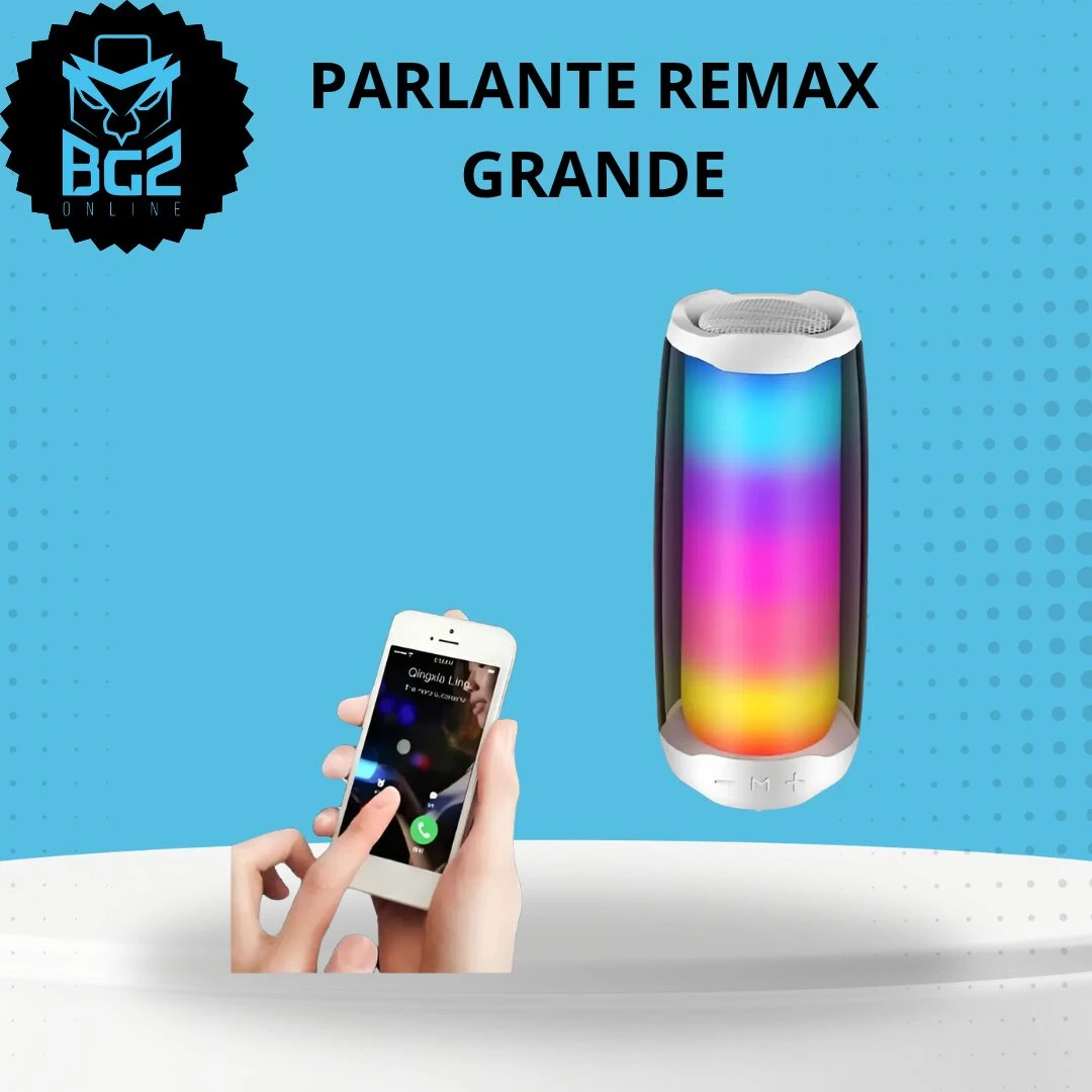 Parlante Remax resistente al agua con luces LED multicolor en funcionamiento, acompañado de smartphone mostrando reproducción de música.