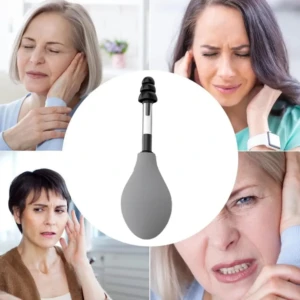 Dispositivo de presión neumática para oídos en color gris, con mango negro y punta flexible, acompañado de cuatro personas mostrando molestias auditivas.