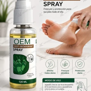 Spray desodorante para pies de 120 ml con etiqueta verde y blanca, mostrando botella transparente con líquido amarillo, gotero blanco y texto en español. Incluye de pies siendo aplicados el producto y íconos de beneficios como frescura duradera y protección diaria.