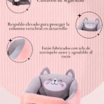 Sofá ergonómico para bebé en gris y rosa, con cinturón de seguridad y respaldo elevado que protege la columna. Tela de terciopelo suave.