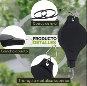 Polea de nylon negra con gancho abierto y triángulo metálico superior, para bajar macetas sin escaleras.