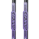 Barra estabilizadora trasera Ax4 en acero inoxidable, color negro con detalles en morado, vista frontal mostrando logotipo y textura de agarre.