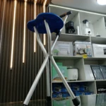 Bastón Silla Plegable Portátil de Aluminio Ligero - Reduce la fatiga en las piernas al permitir pausas activas durante caminatas - Imagen 2
