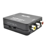 Caja convertidora HDMI a RCA en color negro, con conectores amarillos, blancos y rojos visibles, y puerto USB lateral.