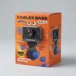 Caja naranja del dashcam KARLER BASS KR-MC100, con cámara negra montada en soporte azul, etiqueta Full HD 1080P y diseño de manos y flechas.