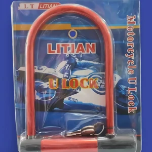 Candado U corta de acero reforzado en color rojo, con llave incluida, presentado en empaque transparente sobre fondo azul.