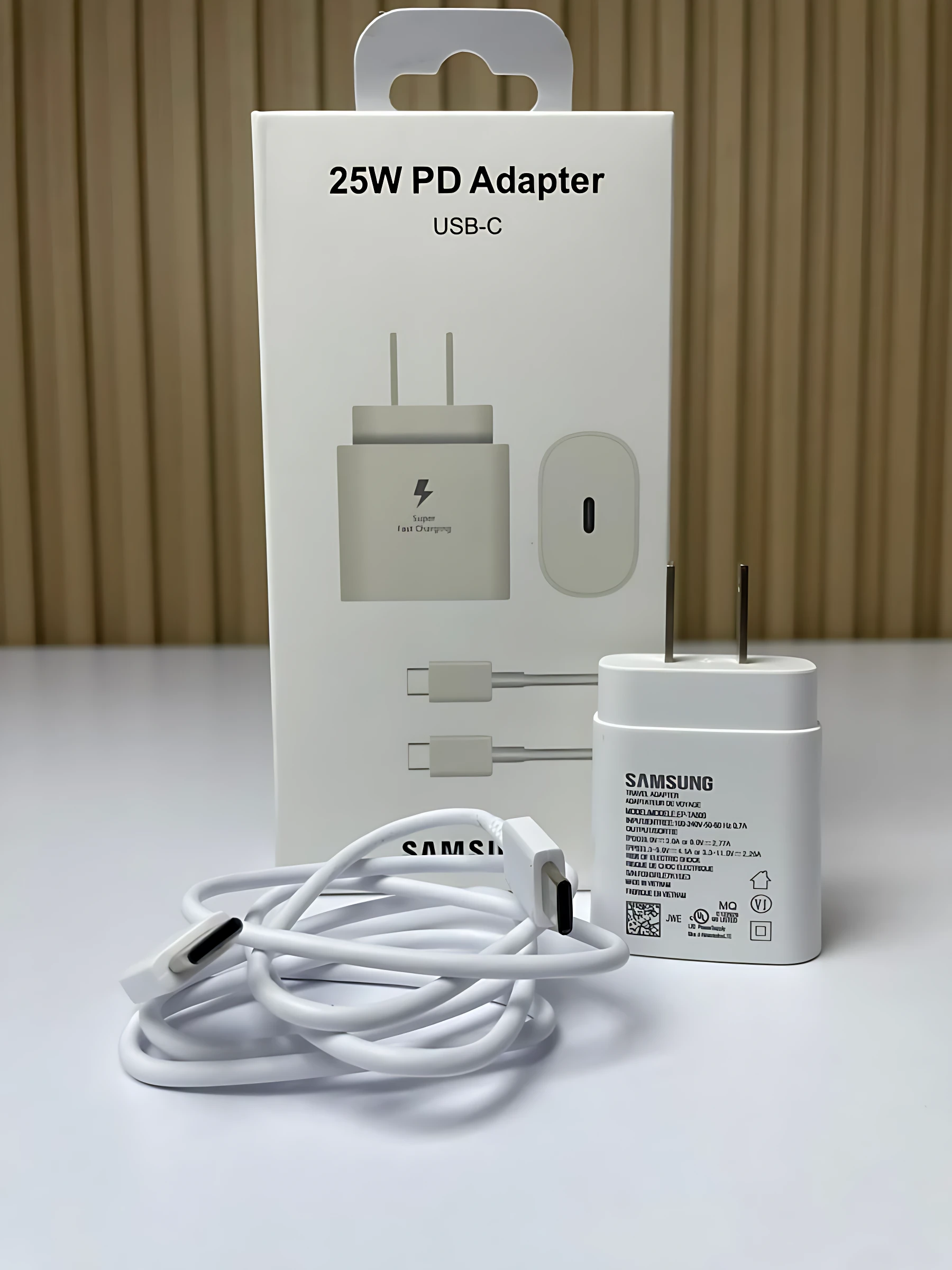 Cargador Samsung 25W USB-C con carga rápida - Reduce tiempo de espera al recargar tu dispositivo