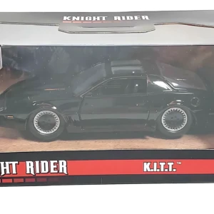 Réplica de carro K.I.T.T. de Knight Rider en caja, escala 1:32, color negro brillante con detalles cromados, acabado metálico.